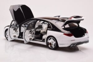 Mercedes Maybach S680 W223 Obsidian Negru Diamond Alb Almost Real 1:18 820121 Metal - imaginea 4 din 7