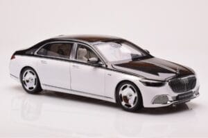 Mercedes Maybach S680 W223 Obsidian Negru Diamond Alb Almost Real 1:18 820121 Metal - imaginea 5 din 7