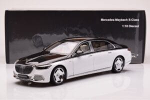 Mercedes Maybach S680 W223 Obsidian Negru Diamond Alb Almost Real 1:18 820121 Metal - imaginea 7 din 7