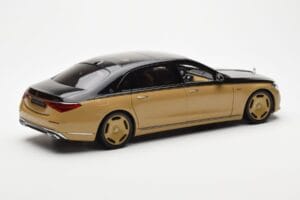 Mercedes Maybach S680 W223 Obsidian Negru Sand Almost Real 1:18 820124 Metal - imaginea 3 din 7