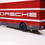 Mercedes O317 Porsche Transporter Roșu CMR 1:18 - image 3 of 12
