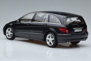 Mercedes R-Class W251 Obsidian Negru Minichamps 1:18 B66962325 Metal - imaginea 6 din 7