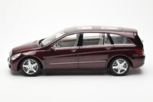 Mercedes R-Class W251 Roșu Metalic Minichamps 1:18 150034602 Metal - imaginea 4 din 8