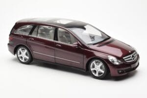 Mercedes R-Class W251 Roșu Metalic Minichamps 1:18 150034602 Metal - imaginea 6 din 8