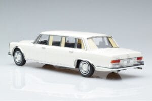 Mercedes S-Class 600 W100 LWB Pullman Alb MCG 1:18 MCG18188 Metal - imaginea 5 din 6