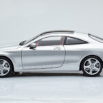 Mercedes S-Class W222 Iridium Argintiu Norev 1:18 - image 4 of 8
