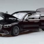 Mercedes S-Class W223 AMG Line Roșu Norev 1:18 - image 2 of 8