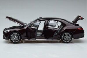 Mercedes S-Class W223 AMG Line Roșu Norev 1:18 183804 Metal - imaginea 4 din 8