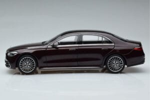 Mercedes S-Class W223 AMG Line Roșu Norev 1:18 183804 Metal - imaginea 5 din 8