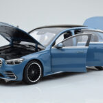 Mercedes S-Class W223 Vintage Albastru Norev 1:18 - image 2 of 7