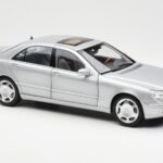 Mercedes S600 W220 Argintiu Metalic Norev 1:18 - image 6 of 8