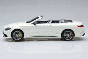 Mercedes AMG S63 A217 Cabriolet Diamond Alb GT Spirit 1:18 B66965712 Rășină - imaginea 3 din 6