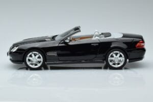 Mercedes SL500 R230 Negru Norev 1:18 183840 Metal - imaginea 4 din 8