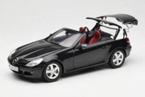 Mercedes SLK R171 Obsidian Negru Metalic Minichamps 1:18 B66962319 Metal - imaginea 2 din 9
