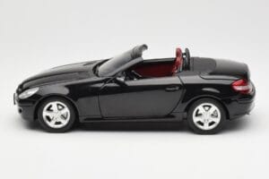 Mercedes SLK R171 Obsidian Negru Metalic Minichamps 1:18 B66962319 Metal - imaginea 5 din 9