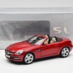 Mercedes SLK R172 Designo Zircon Roșu Minichamps 1:18 B66960513 - image 8 of 8