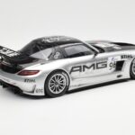 Mercedes SLS AMG GT3 #96 M. Hakkinen AMG Customer Sports 6 Hours of Zhuhai ILMC 2011 Minichamps 1:18 B66960197 - image 2 of 6
