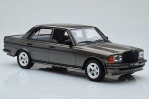 Mercedes W123 AMG 280 Gri Otto 1:18 OT750 Rășină - imaginea 4 din 6