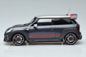 Mini John Cooper Works GP F56 Gri Otto 1:18 OT407 Rășină - imaginea 3 din 6