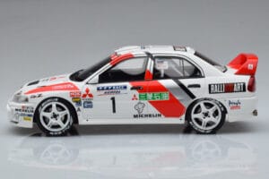 Mitsubishi Lancer Evo 4 T. Makinen / S. Harjanne Rally Catalunya 1997 Otto 1:18 OT409 Rășină - imaginea 3 din 6