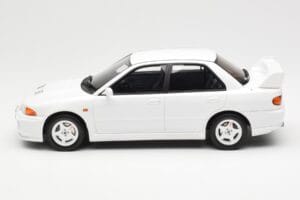Mitsubishi Lancer Evo III Scotia Alb Otto 1:18 OT1065 Rășină - imaginea 3 din 6