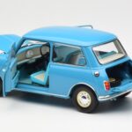 Morris Mini Minor Albastru Kyosho 1:18 08964BL - image 5 of 8