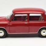 Morris Mini Minor Roșu Kyosho 1:18 08964R - image 4 of 8