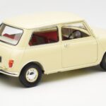 Morris Mini Minor Alb Kyosho 1:18 08964W - image 3 of 8