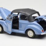 Morris Minor Cabriolet Albastru Minichamps 1:18 - image 5 of 8