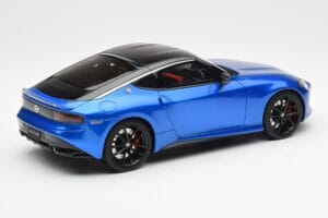 Nissan Fairlady Z Z35 Bayside Albastru GT Spirit 1:18 GT387 Rășină - imaginea 2 din 6
