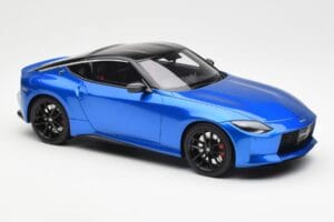 Nissan Fairlady Z Z35 Bayside Albastru GT Spirit 1:18 GT387 Rășină - imaginea 4 din 6