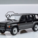 Nissan Patrol GR Y60 Gri Otto 1:18 - image 6 of 6