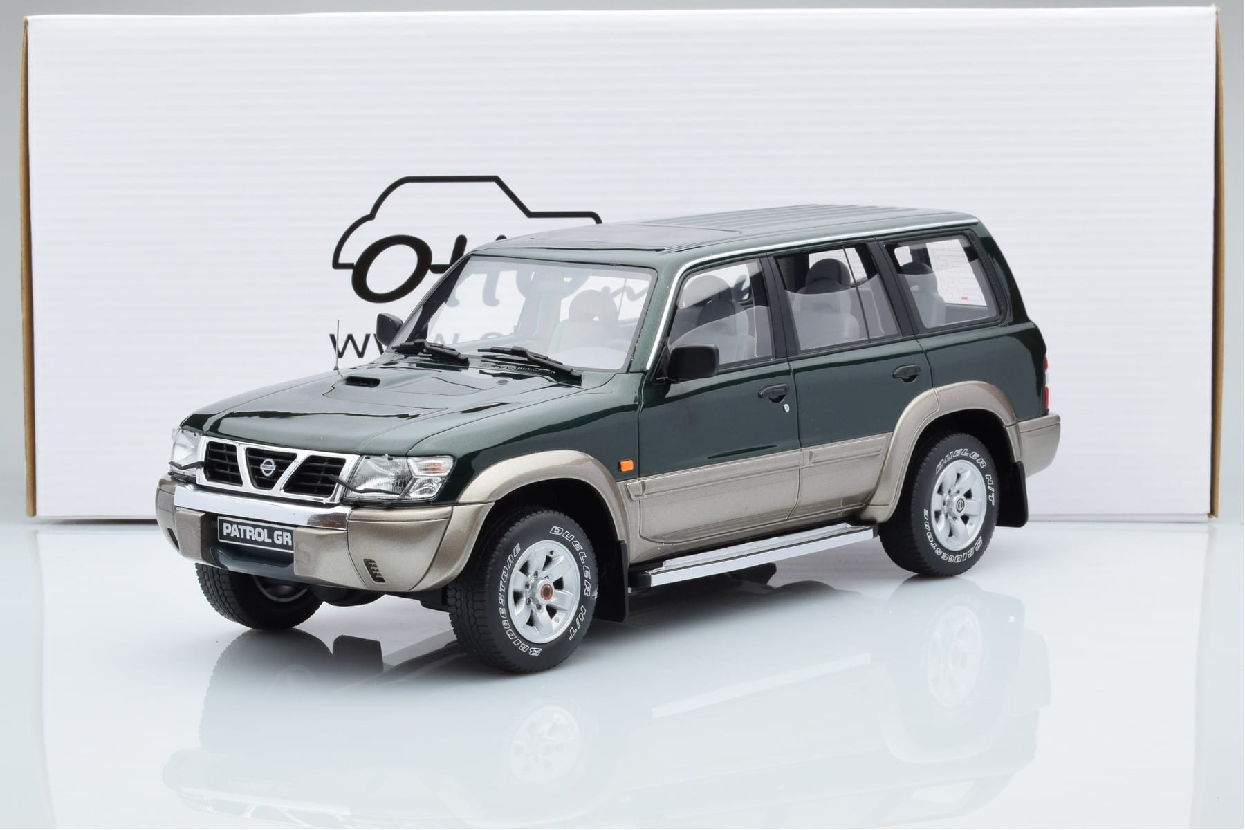 Nissan Patrol GR Y61 Verde Otto 1:18 OT433 Rășină - imaginea 5 din 5