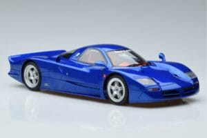 Nissan R390 GT1 Road Car GT Spirit 1:18 GT403 Rășină - imaginea 4 din 6