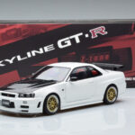 Nissan Skyline GT-R R34 Nismo Z-Tune Alb MotorHelix 1:18 - image 11 of 11