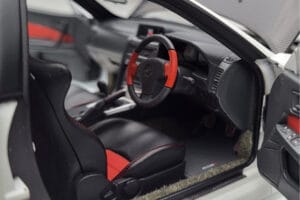 Nissan Skyline GT-R R34 Nismo Z-Tune Alb MotorHelix 1:18 M83407 Metal - imaginea 8 din 11