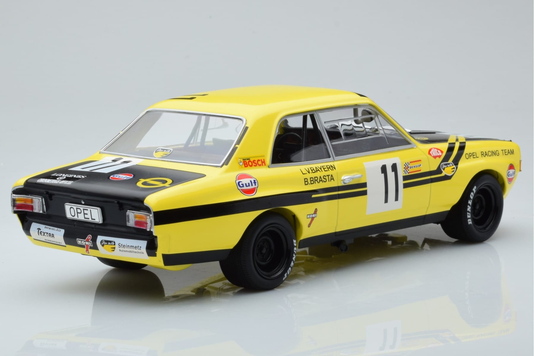 Opel Commodore A Steinmetz #11 E. von Bayern / Johansson 24 Hours of Spa 1970 Minichamps 1:18 155704611 Metal - imaginea 2 din 6