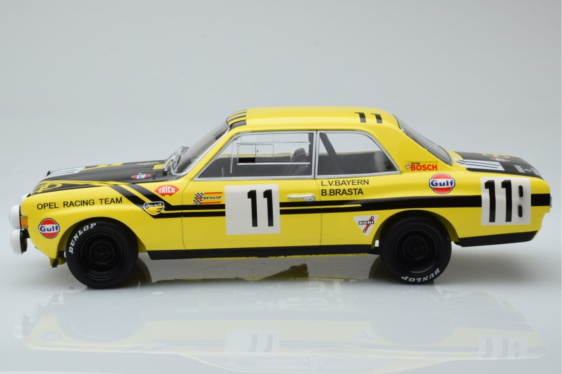 Opel Commodore A Steinmetz #11 E. von Bayern / Johansson 24 Hours of Spa 1970 Minichamps 1:18 155704611 Metal - imaginea 3 din 6