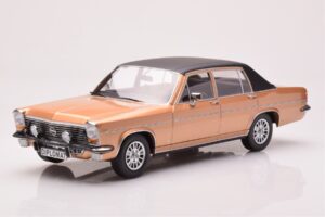 Opel Diplomat B Bej Metalizat MCG 1:18