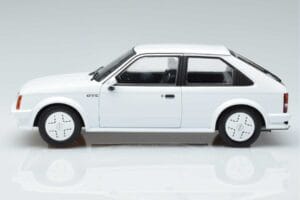 Opel Kadett D GTE Alb MCG 1:18 MCG18268 Metal - imaginea 3 din 6