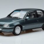 Opel Kadett E GSi Albastru Metalizat Norev 1:18 183614 Metal