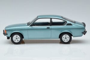 Opel Kadett C Rallye Winterfest Norev 1:18 183654 Metal - imaginea 3 din 6