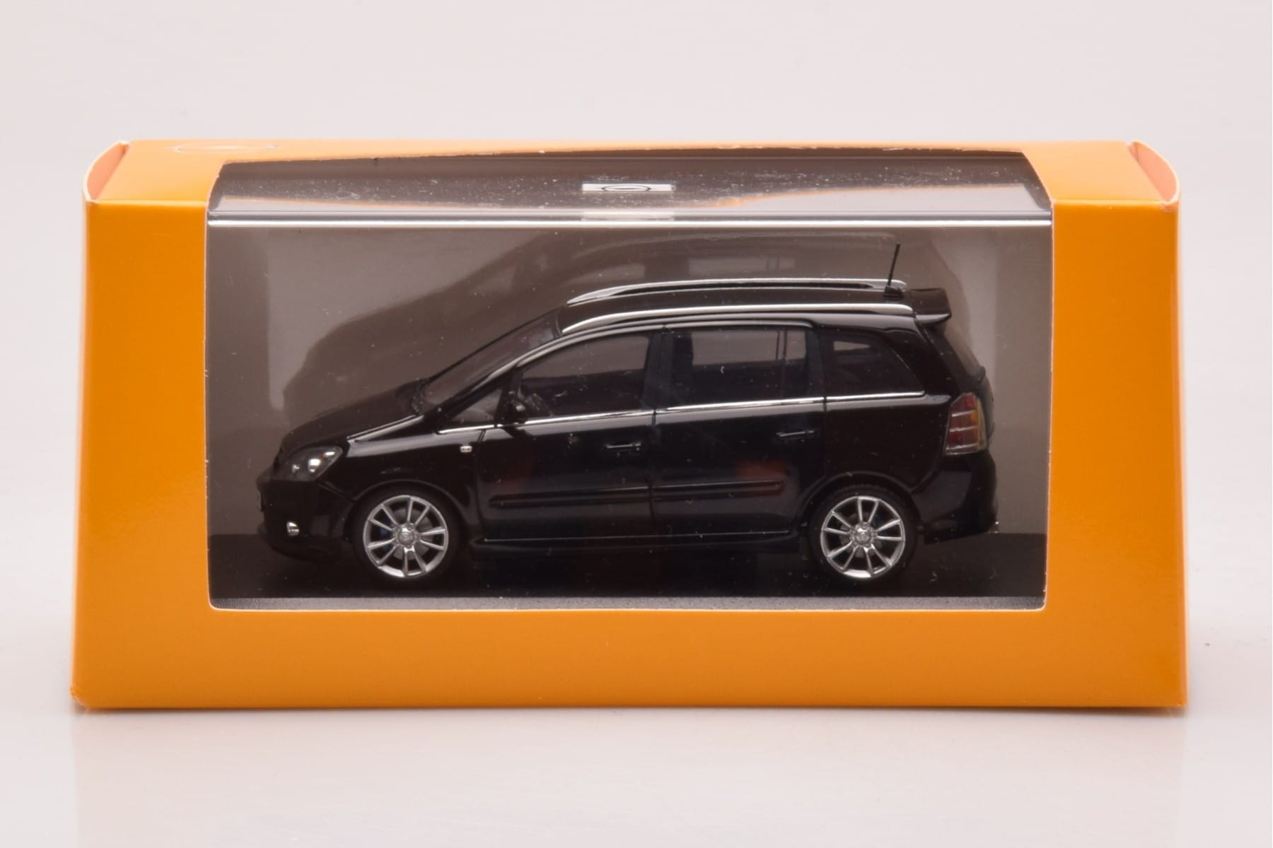 Opel Zafira B OPC Negru Minichamps 1:43 1799622 Metal - imaginea 4 din 4