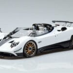 Pagani Zonda HP Barchetta Carbon Fiber Alb LCD 1:18 LCD18009 WH Metal