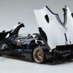 Pagani Zonda HP Barchetta Carbon Fiber Alb LCD 1:18 LCD18009 WH Metal - image 7 of 9