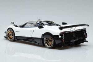 Pagani Zonda HP Barchetta Carbon Fiber Alb LCD 1:18 LCD18009-WH Metal - imaginea 8 din 9