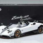Pagani Zonda HP Barchetta Carbon Fiber Alb LCD 1:18 LCD18009 WH Metal - image 9 of 9