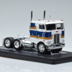 Peterbilt 352 H Alb IXO 1:43 TR078 - image 4 of 6