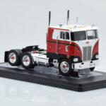 Peterbilt 352 Pacemaker Roșu Alb IXO 1:43 - image 3 of 4