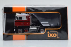 Peterbilt 352 Pacemaker Roșu Alb IXO 1:43 TR097 Metal - imaginea 4 din 4